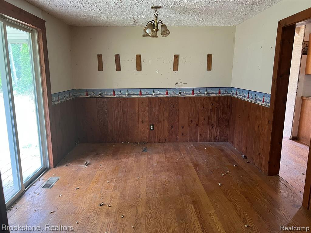 1001 HUMMER LAKE Road, Ortonville, MI 48462 — Photo 10