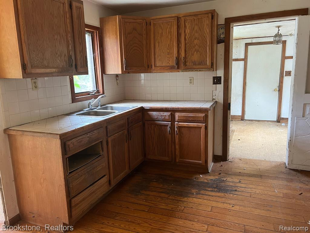 1001 HUMMER LAKE Road, Ortonville, MI 48462 — Photo 11
