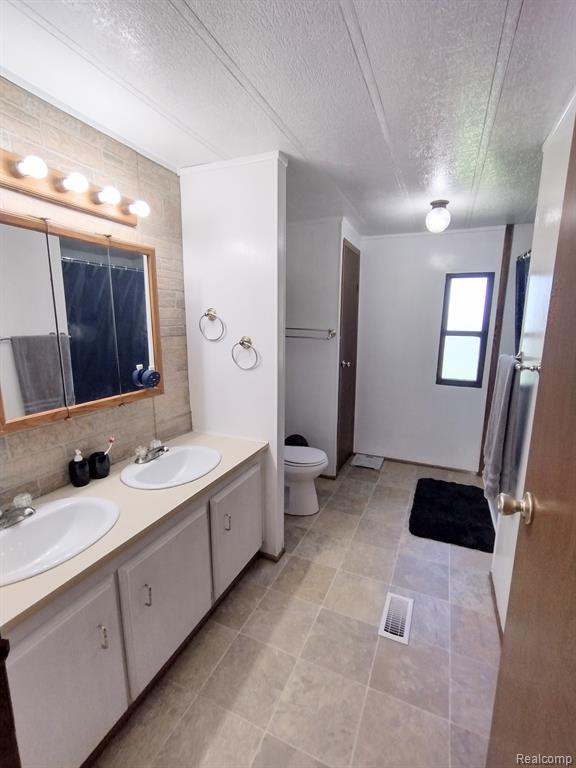 5298 SHREEVES Road, Fairgrove, MI 48733 — Photo 6