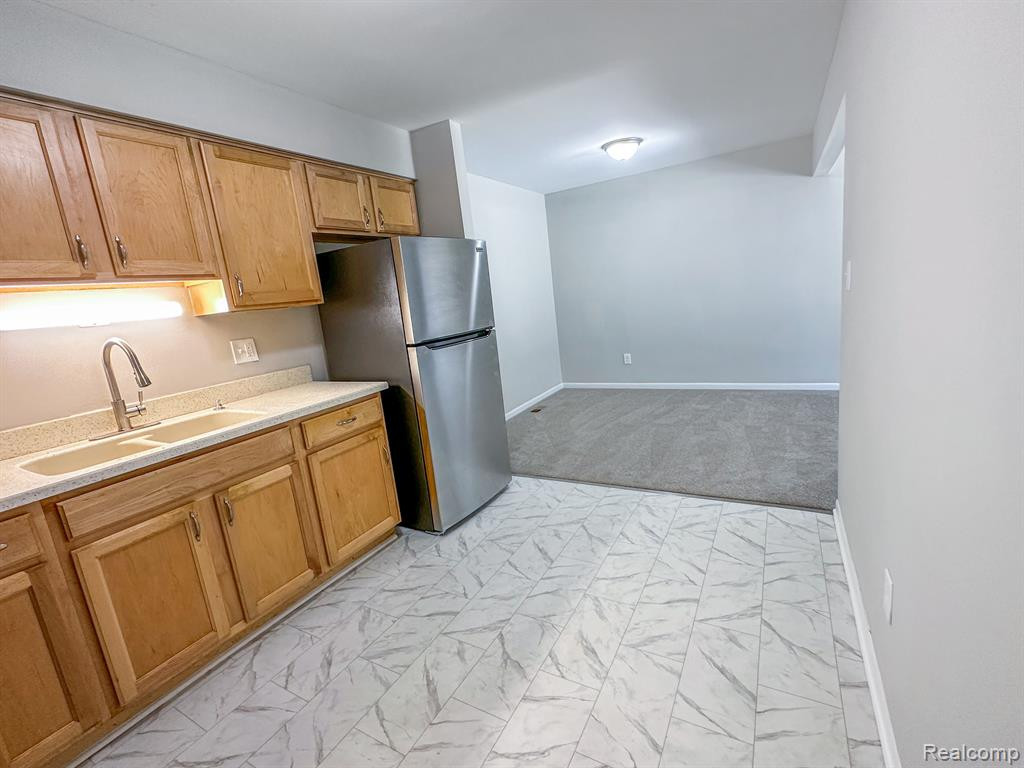 41856 LANGLEY Drive, Sterling Heights, MI 48313 — Photo 8