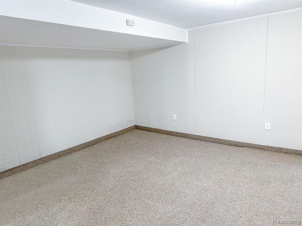 41856 LANGLEY Drive, Sterling Heights, MI 48313 — Photo 26