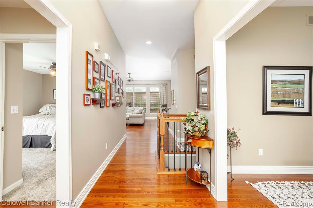 26404 GREAT PLAINS Drive, South Lyon, MI 48178 — Photo 9