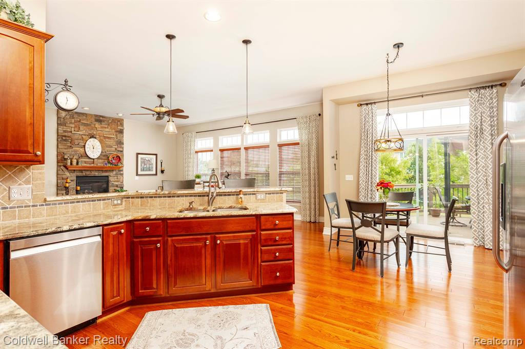 26404 GREAT PLAINS Drive, South Lyon, MI 48178 — Photo 20