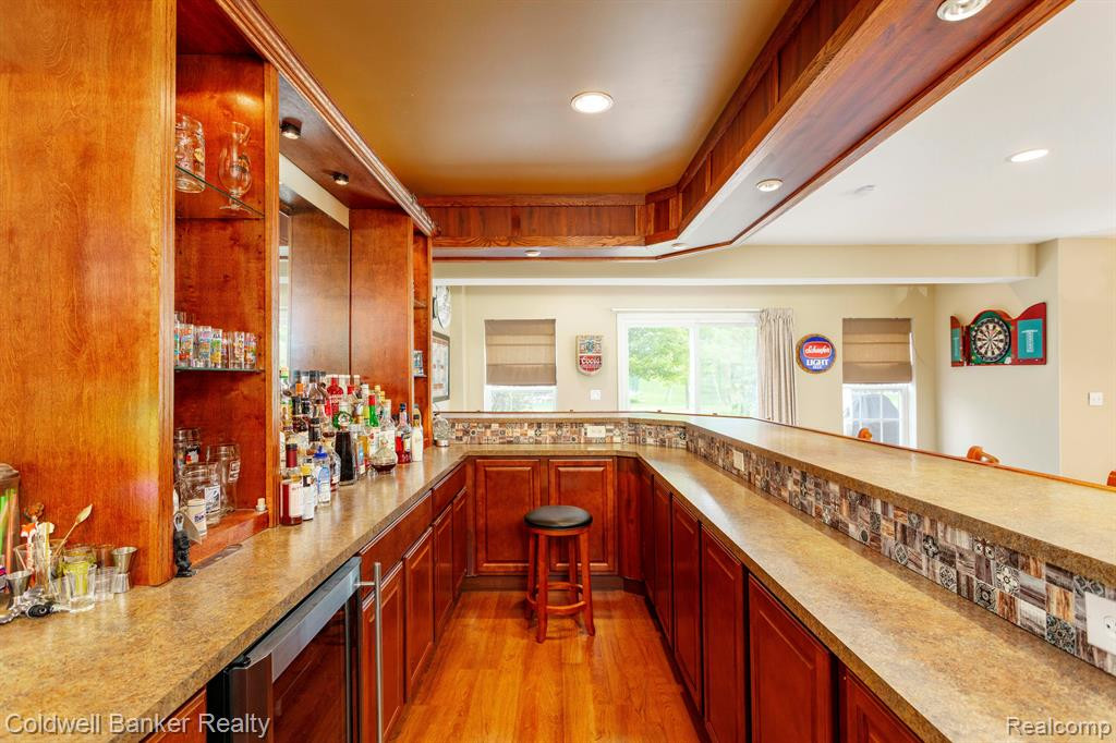 26404 GREAT PLAINS Drive, South Lyon, MI 48178 — Photo 31
