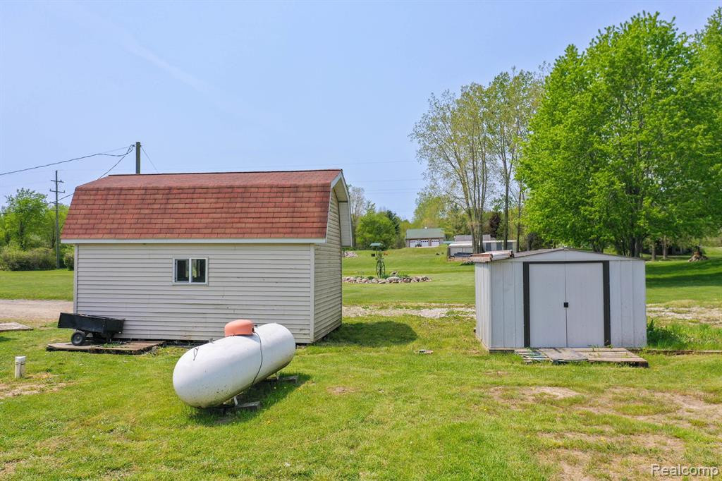 49 ELMWOOD Road, Fostoria, MI 48435 — Photo 22