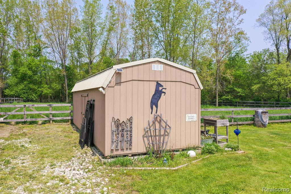 49 ELMWOOD Road, Fostoria, MI 48435 — Photo 24