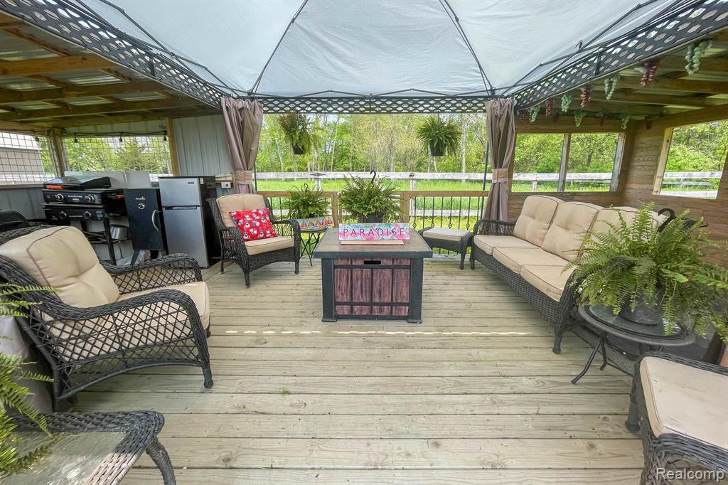 49 ELMWOOD Road, Fostoria, MI 48435 — Photo 31