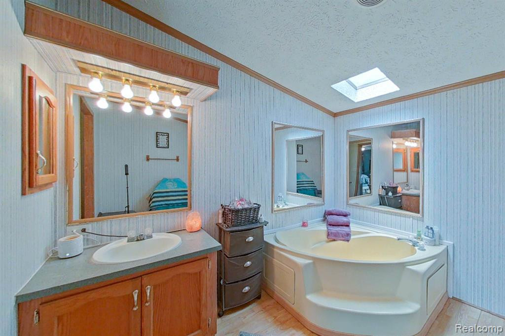 49 ELMWOOD Road, Fostoria, MI 48435 — Photo 46