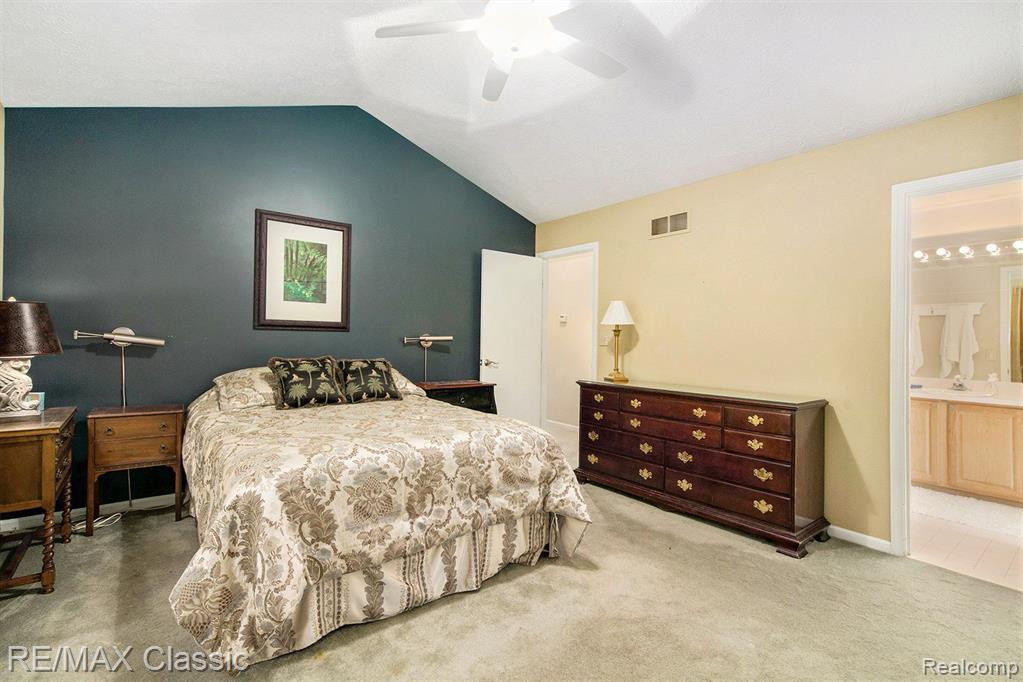 2979 S FOXRIDGE, Ann Arbor, MI 48105 — Photo 16