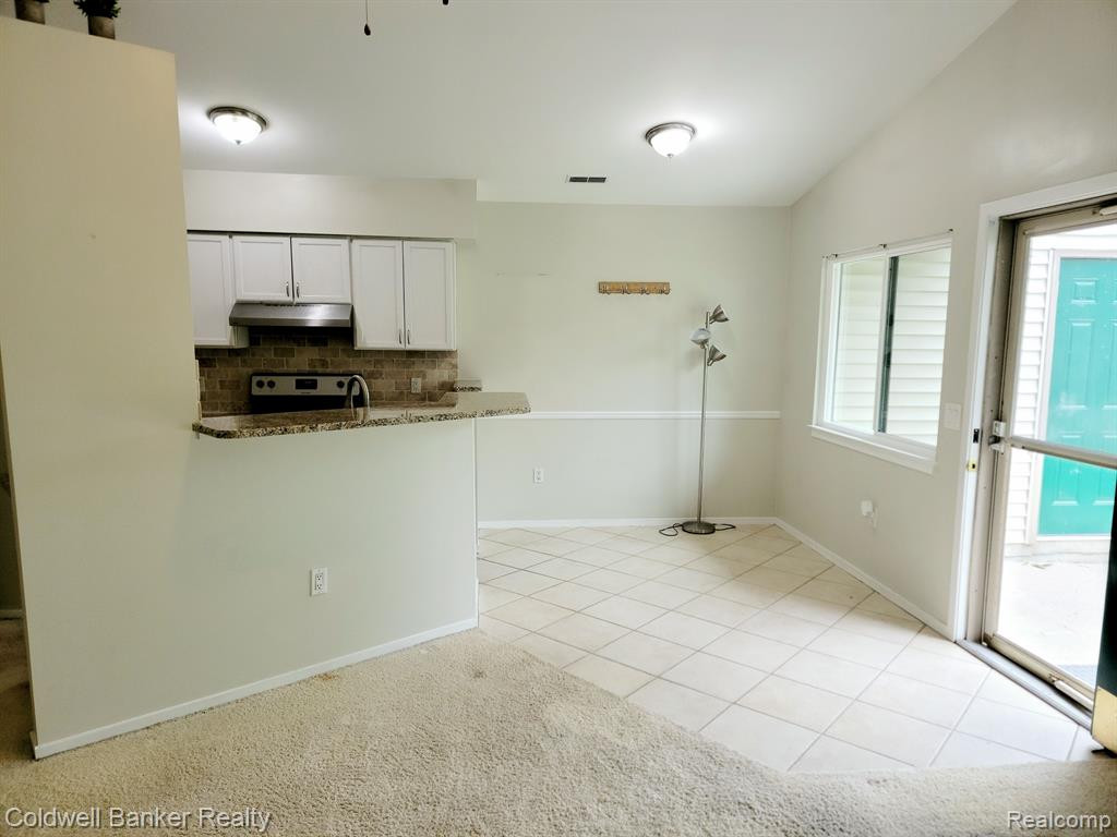 405 WATER TOWER Circle, Brighton, MI 48116 — Photo 15
