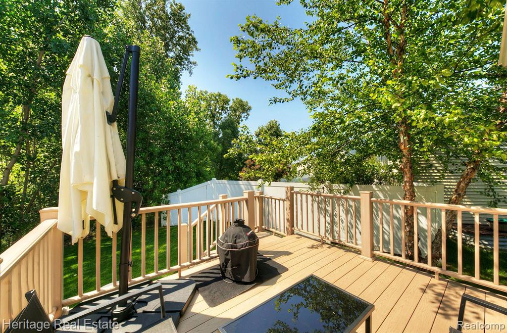 8218 BAYBERRY Court, Dexter, MI 48130 — Photo 44
