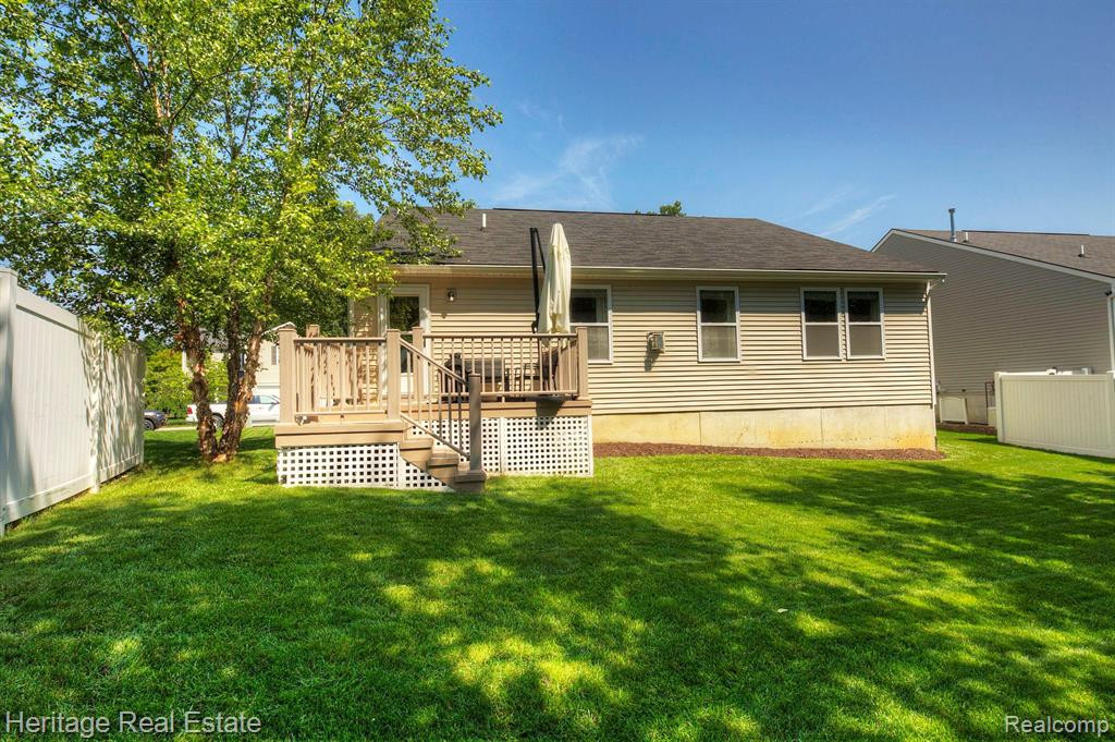 8218 BAYBERRY Court, Dexter, MI 48130 — Photo 46