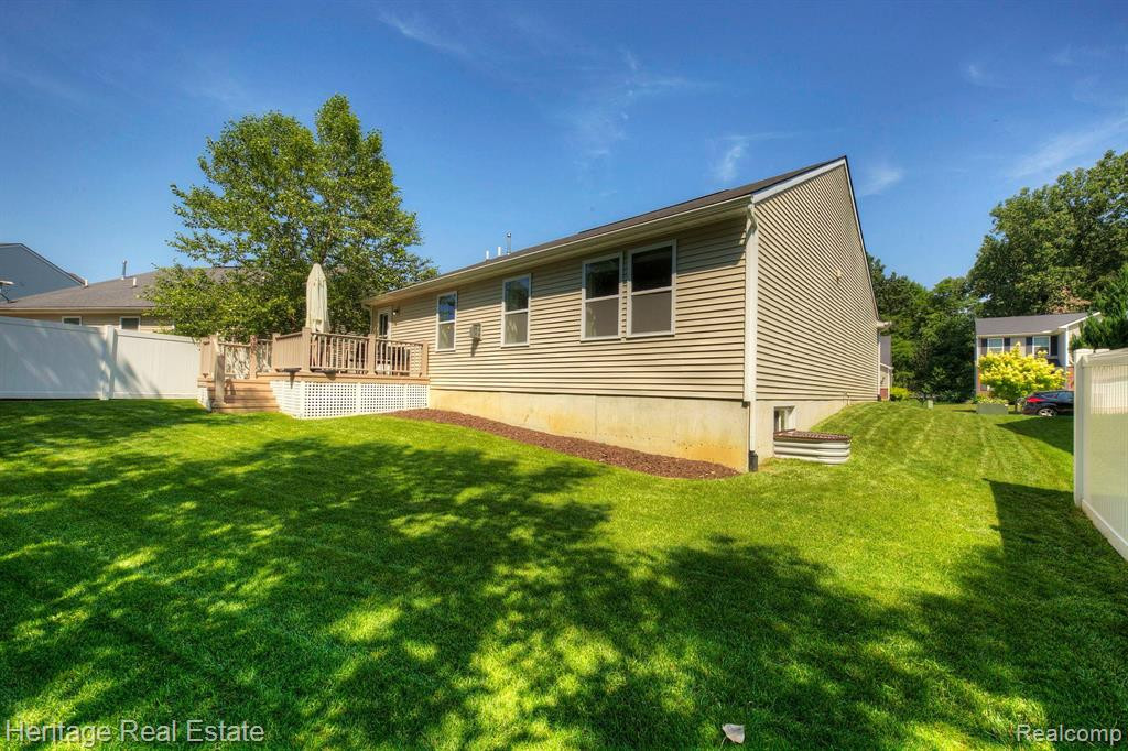 8218 BAYBERRY Court, Dexter, MI 48130 — Photo 50