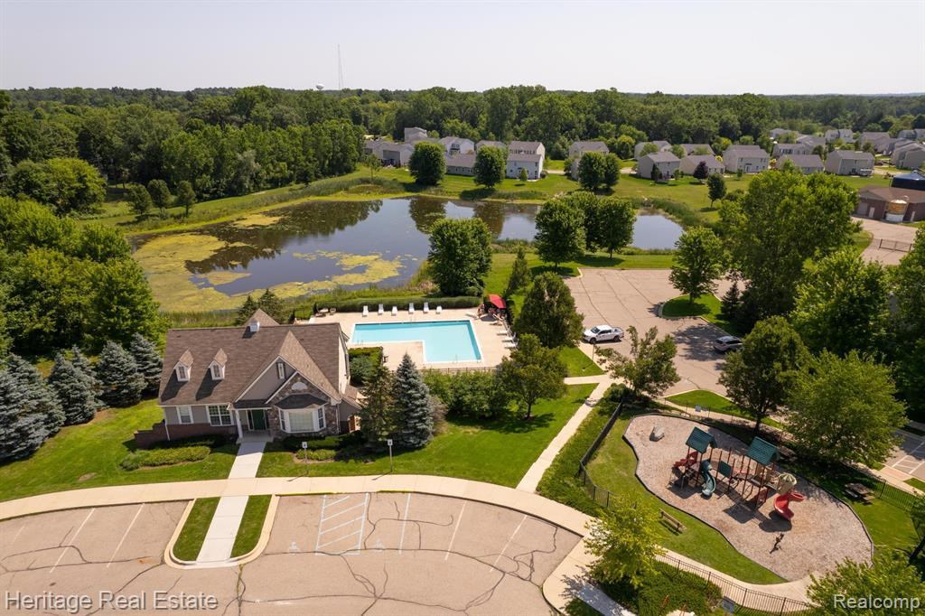 8218 BAYBERRY Court, Dexter, MI 48130 — Photo 52