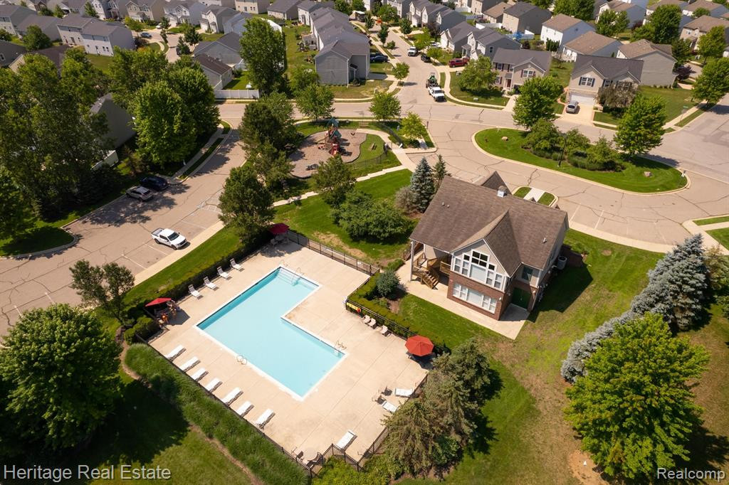8218 BAYBERRY Court, Dexter, MI 48130 — Photo 54