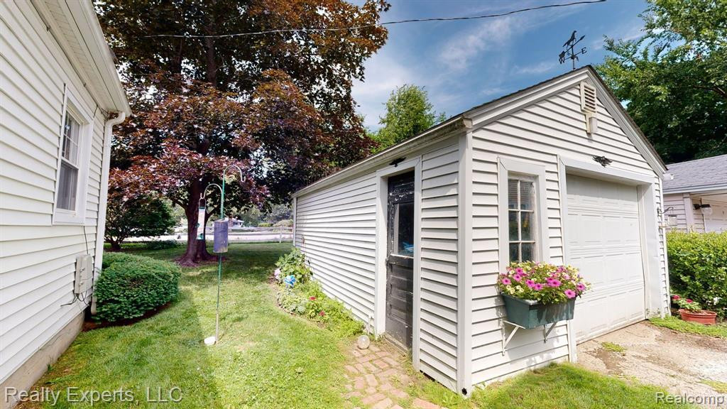 715 LINDA VISTA Street, Ann Arbor, MI 48103 — Photo 29