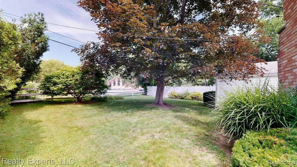 715 LINDA VISTA Street, Ann Arbor, MI 48103 — Photo 37