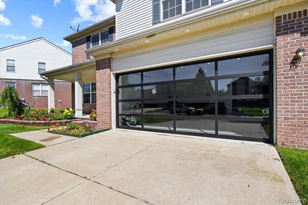 42208 CAMDEN Road, Belleville, MI 48111 — Photo 5
