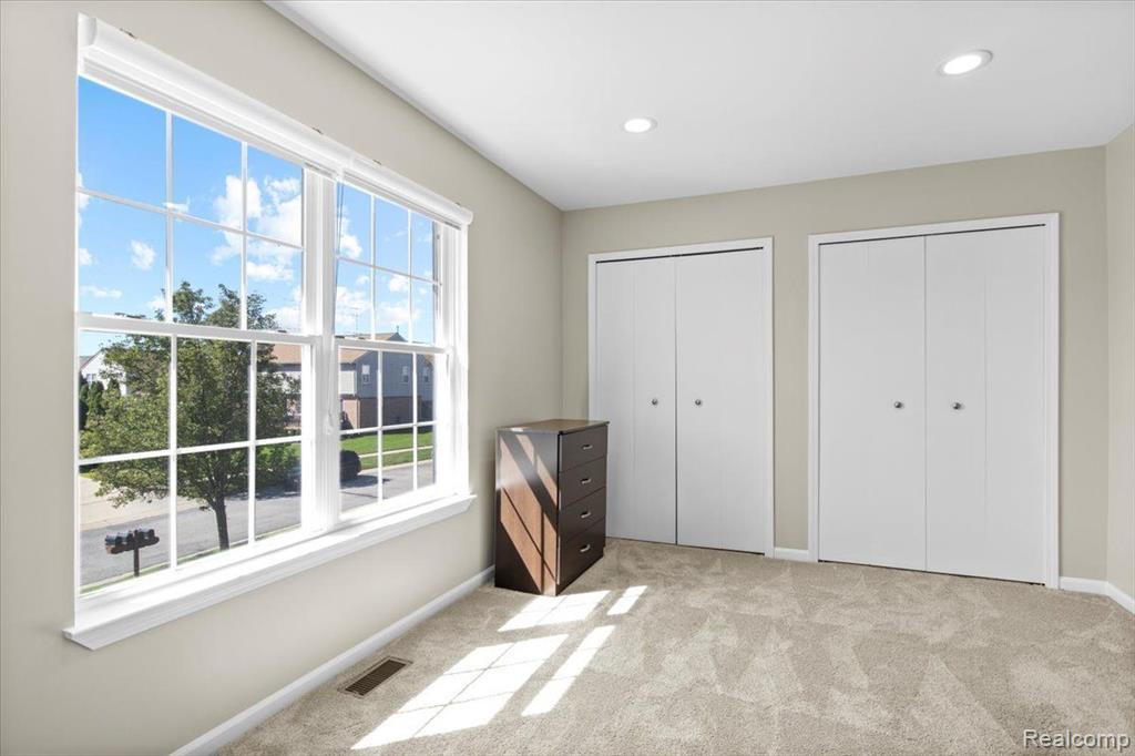 42208 CAMDEN Road, Belleville, MI 48111 — Photo 28