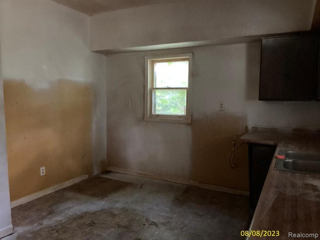 752 E Dansville Road E, Dansville, MI 48819 — Photo 7