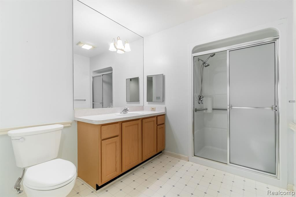 21272 SYCAMORE Court, 85, Farmington Hills, MI 48336 — Photo 10
