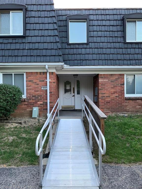 1832 COLONIAL VILLAGE Way, #3, Waterford, MI 48328 — Photo 3