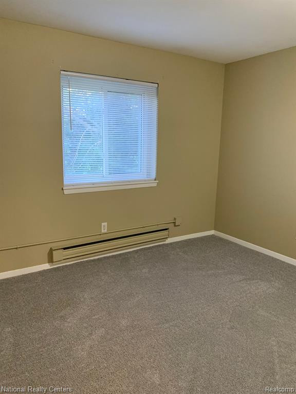 1832 COLONIAL VILLAGE Way, #3, Waterford, MI 48328 — Photo 13