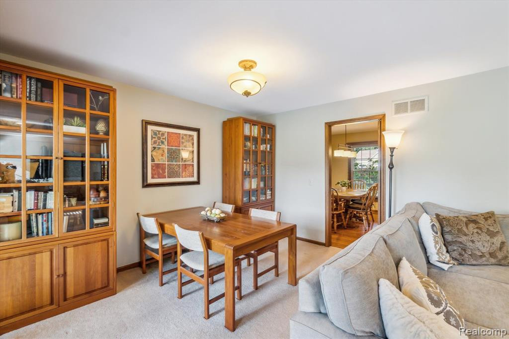 4665 PINE EAGLES Drive, Brighton, MI 48116 — Photo 18