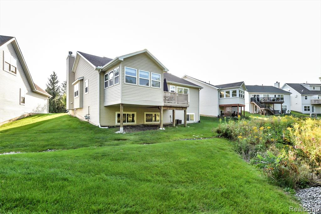 3947 Fox Glen Drive, Ann Arbor, MI 48108 — Photo 31