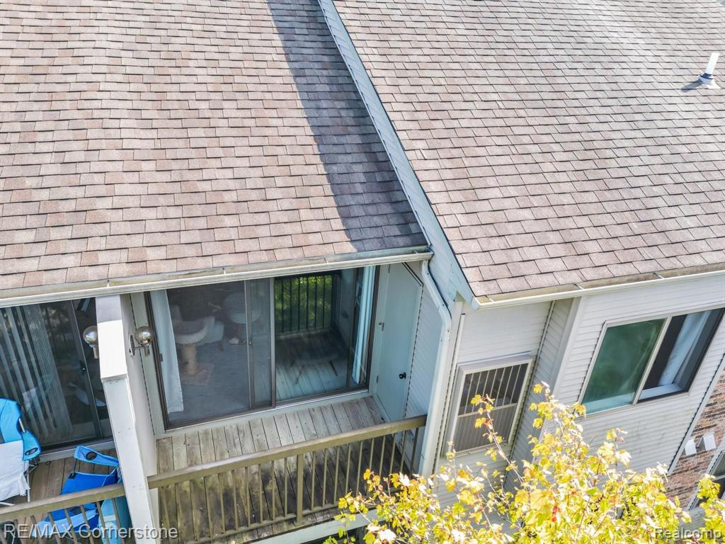 42708 LILLEY POINTE Drive, Canton, MI 48187 — Photo 17