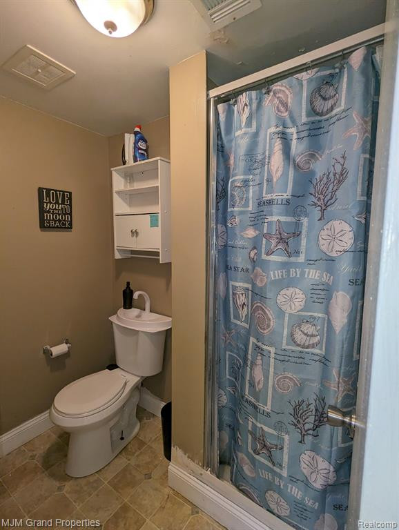 6131 S MOHAWK Avenue, Ypsilanti, MI 48197 — Photo 15