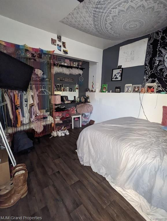 6131 S MOHAWK Avenue, Ypsilanti, MI 48197 — Photo 16