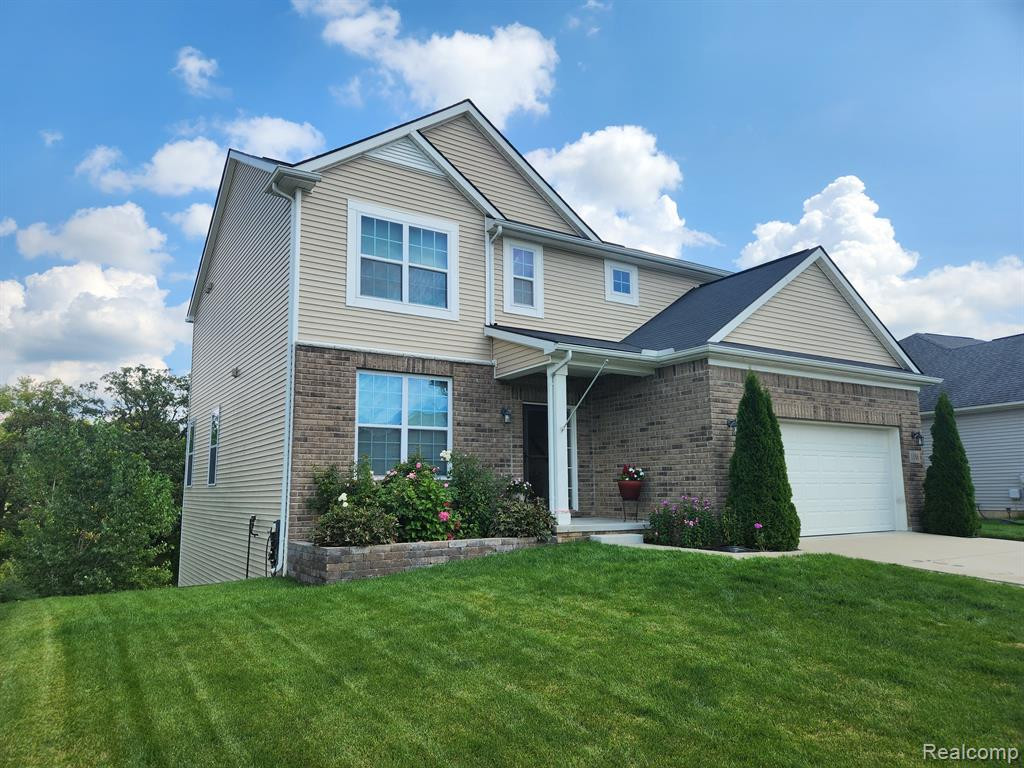 1186 SECRETARIAT Way, Howell, MI 48843 — Photo 2