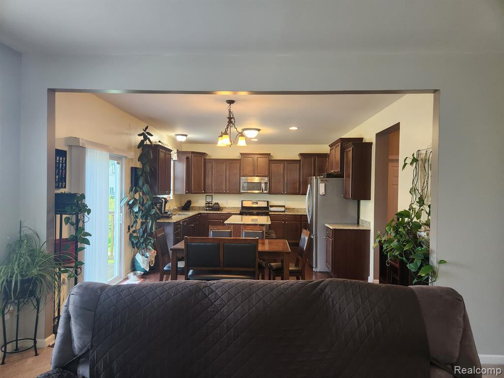 1186 SECRETARIAT Way, Howell, MI 48843 — Photo 10