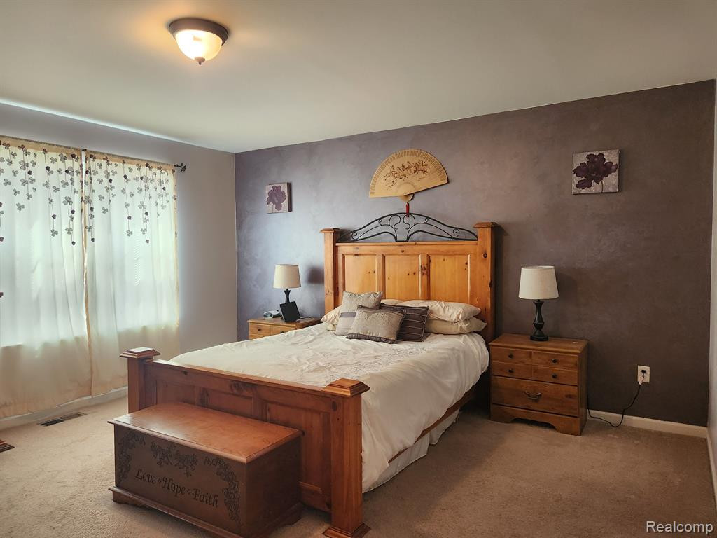 1186 SECRETARIAT Way, Howell, MI 48843 — Photo 13