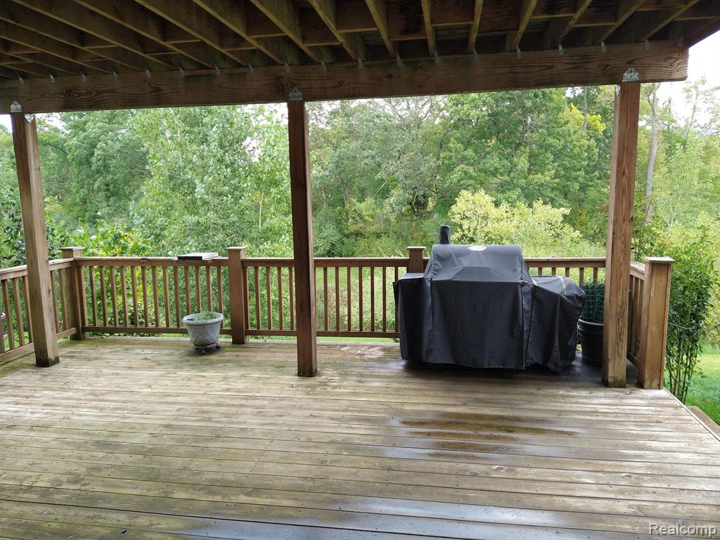 1186 SECRETARIAT Way, Howell, MI 48843 — Photo 24