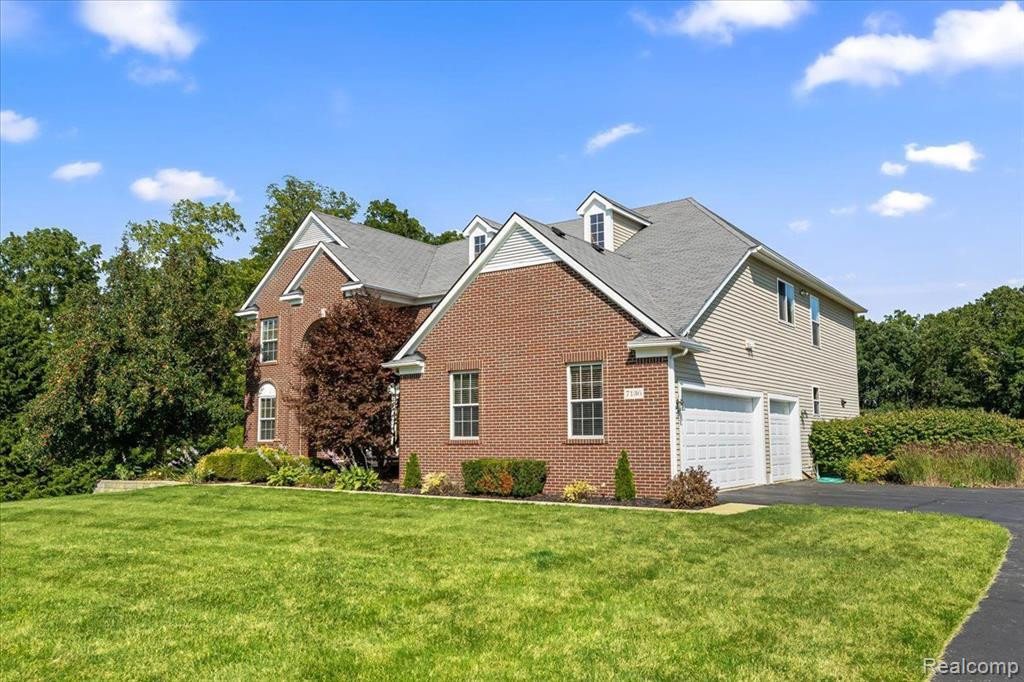 7136 N MEADOWS Trail, Dexter, MI 48130 — Photo 3