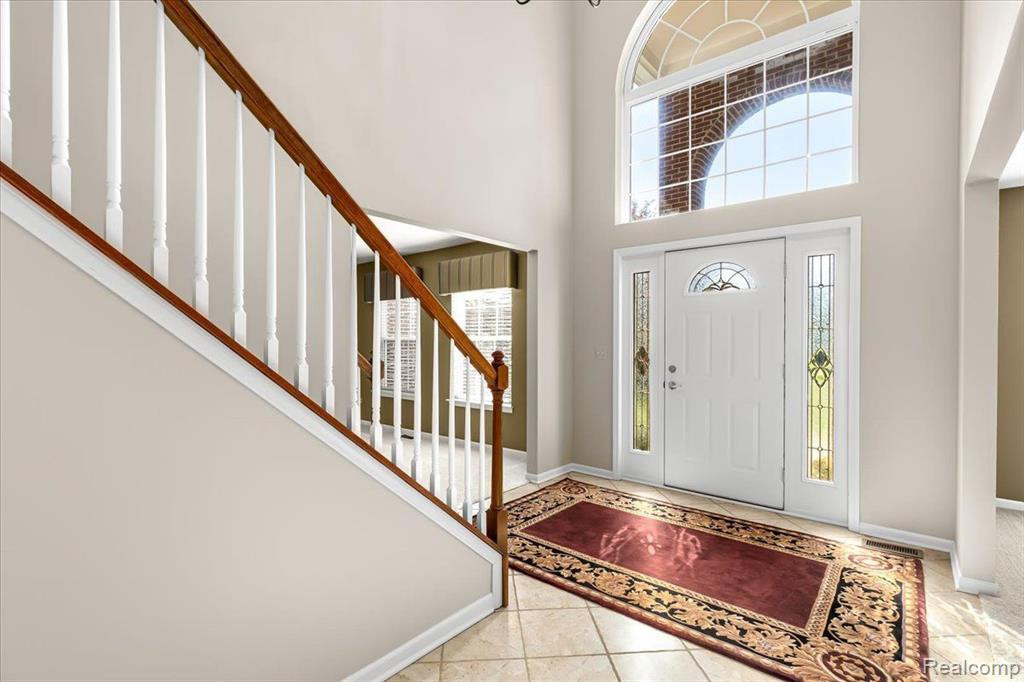 7136 N MEADOWS Trail, Dexter, MI 48130 — Photo 4