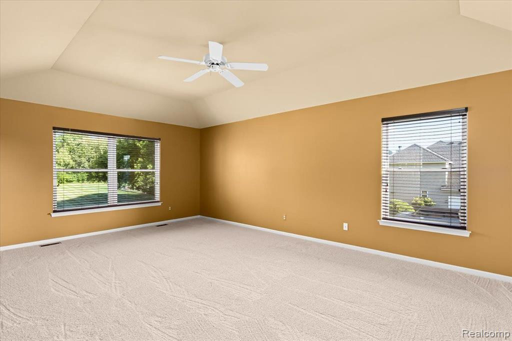 7136 N MEADOWS Trail, Dexter, MI 48130 — Photo 24