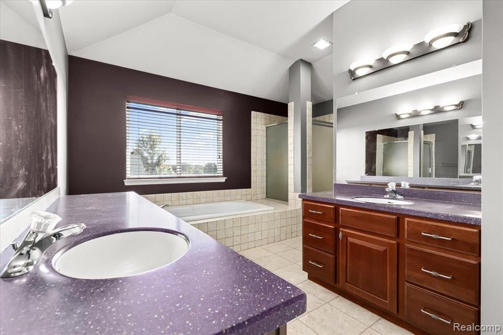 7136 N MEADOWS Trail, Dexter, MI 48130 — Photo 26