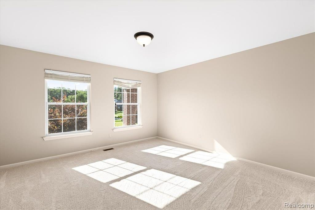 7136 N MEADOWS Trail, Dexter, MI 48130 — Photo 29
