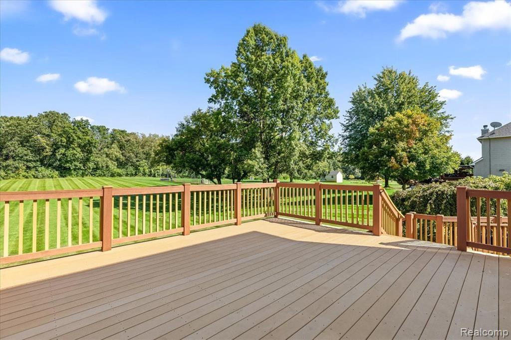 7136 N MEADOWS Trail, Dexter, MI 48130 — Photo 36