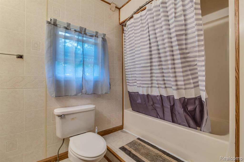 202 HAMILTON Street, Byron, MI 48418 — Photo 23