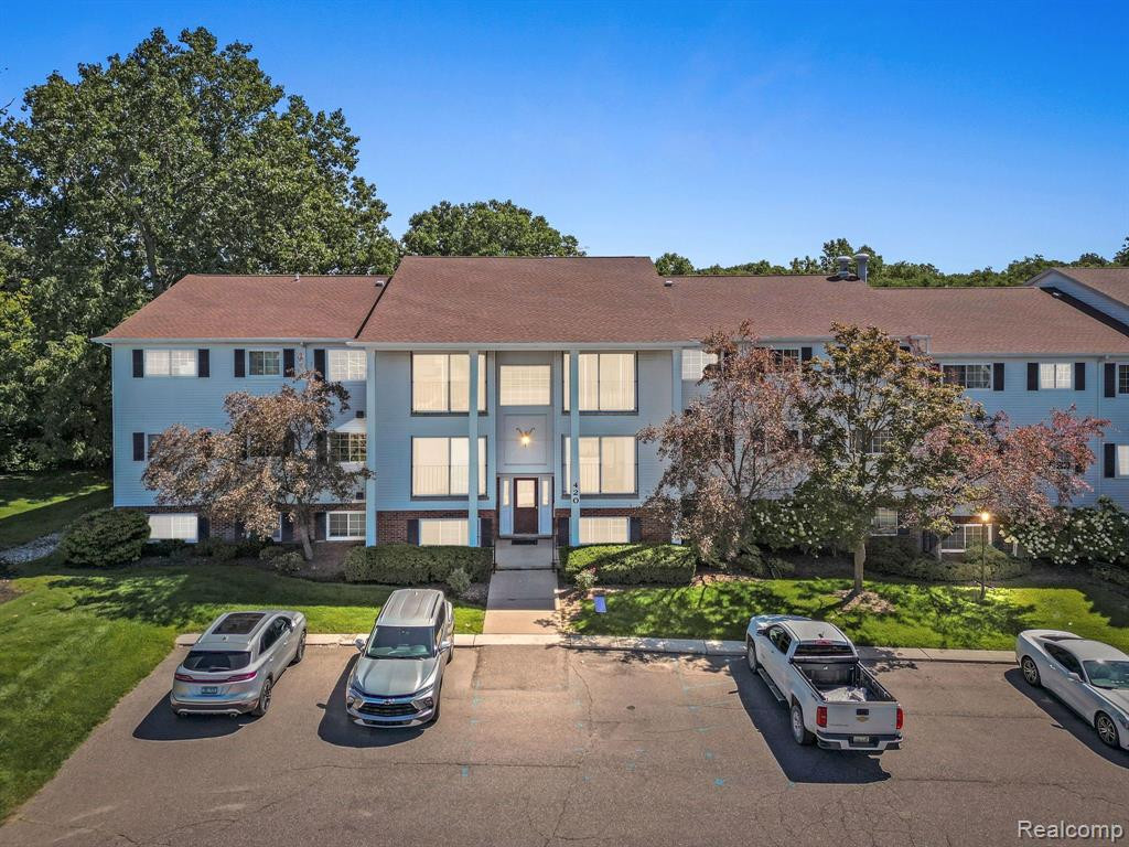420 BALDWIN Avenue, 79, Rochester, MI 48307 — front exterior