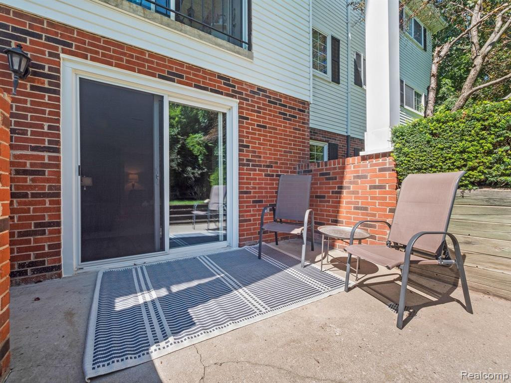 420 BALDWIN Avenue, 79, Rochester, MI 48307 — Photo 5