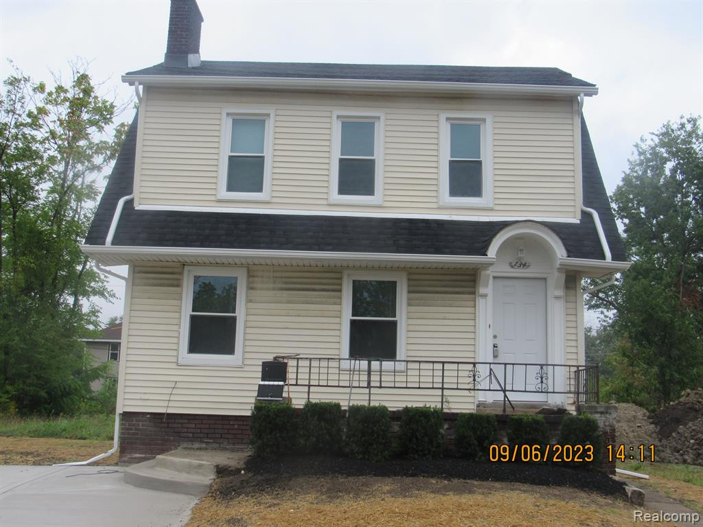 134 W NEVADA Street, Highland Park, MI 48203 — front exterior