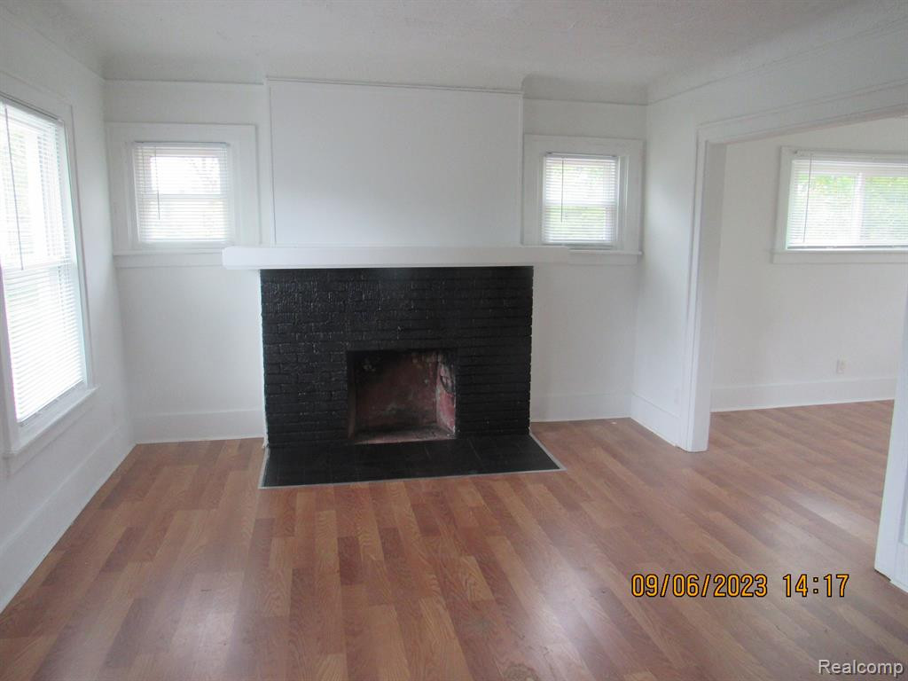 134 W NEVADA Street, Highland Park, MI 48203 — Photo 2