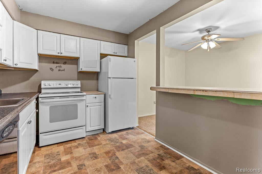 7325 WOODVIEW Street, 3, Westland, MI — Photo 10