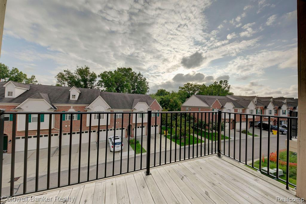 39675 SPRINGWATER Drive, Northville, MI 48168 — Photo 6
