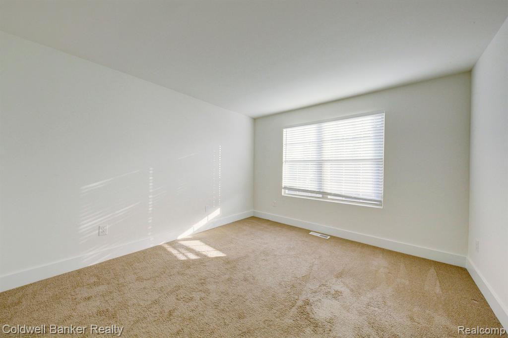 39675 SPRINGWATER Drive, Northville, MI 48168 — Photo 27